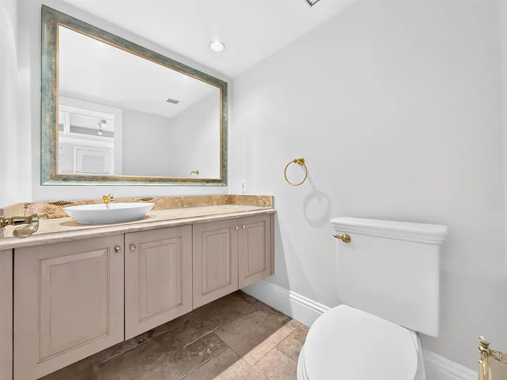 2000 S OCEAN DRIVE #701 Fort Lauderdale, FL 33316