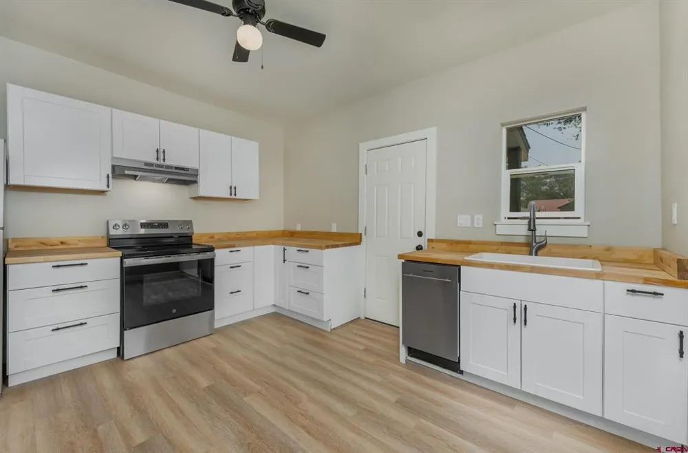 209 S Chestnut Cortez, CO 81321