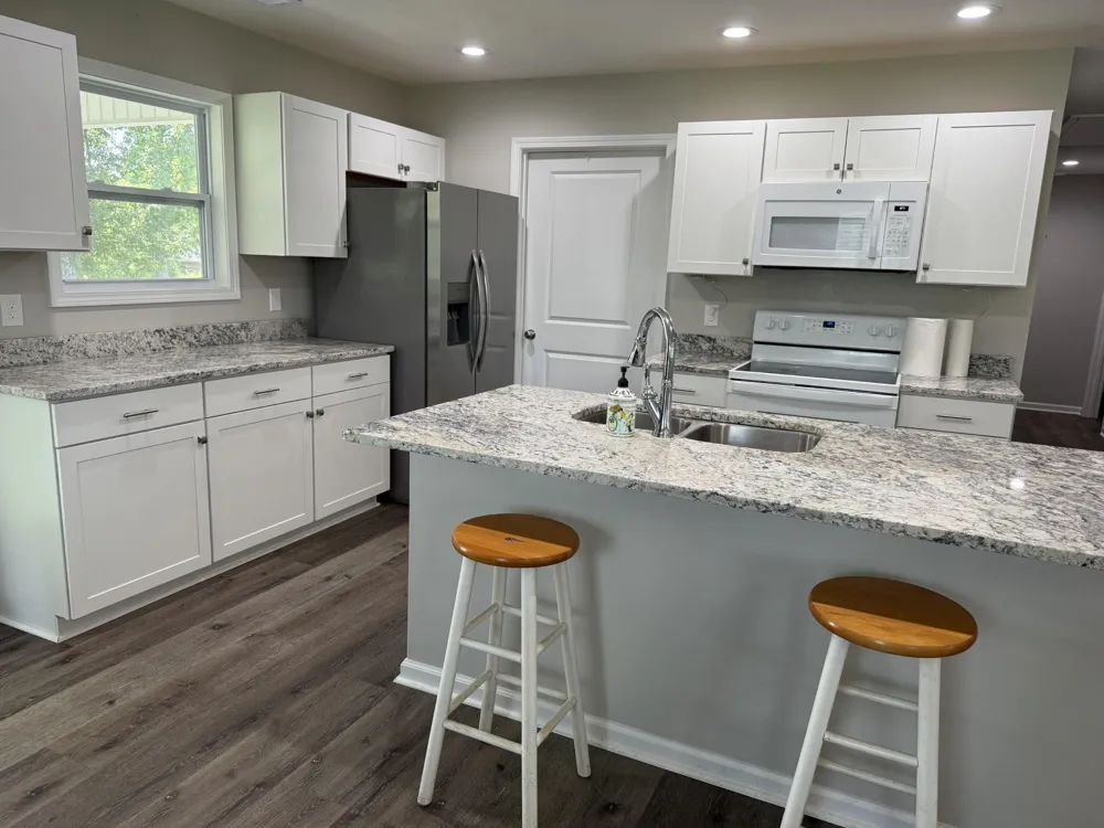 60 PRINCE PL Savannah, TN 38372