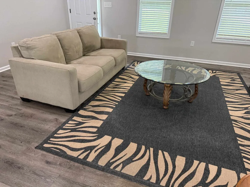 60 PRINCE PL Savannah, TN 38372