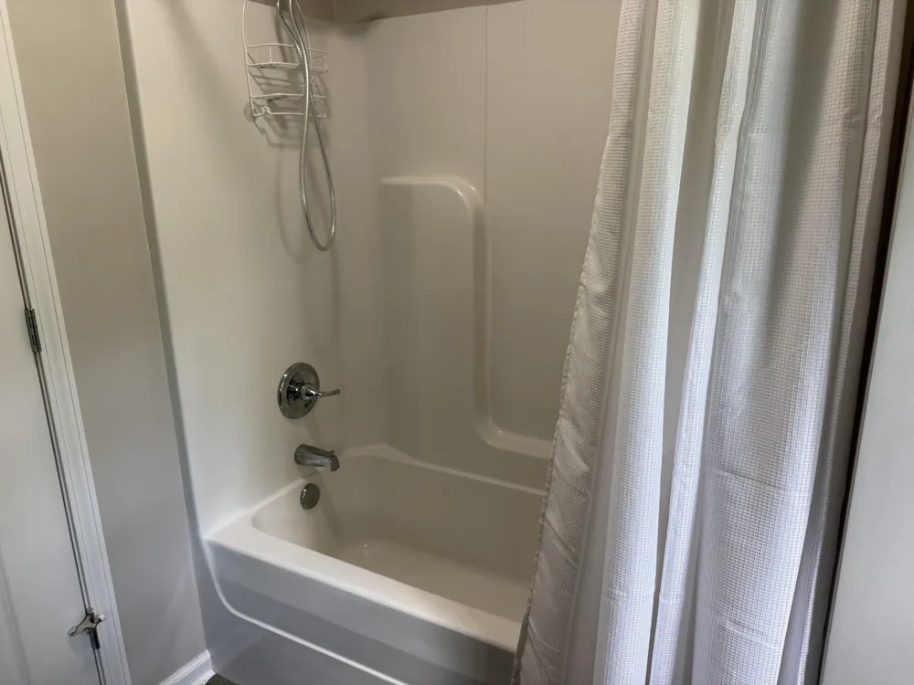 60 PRINCE PL Savannah, TN 38372