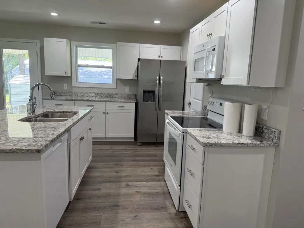 60 PRINCE PL Savannah, TN 38372