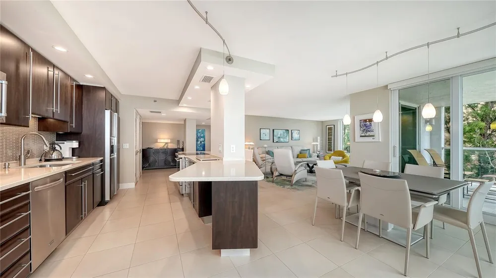 2425 GULF OF MEXICO DRIVE #3A Longboat Key, FL 34228