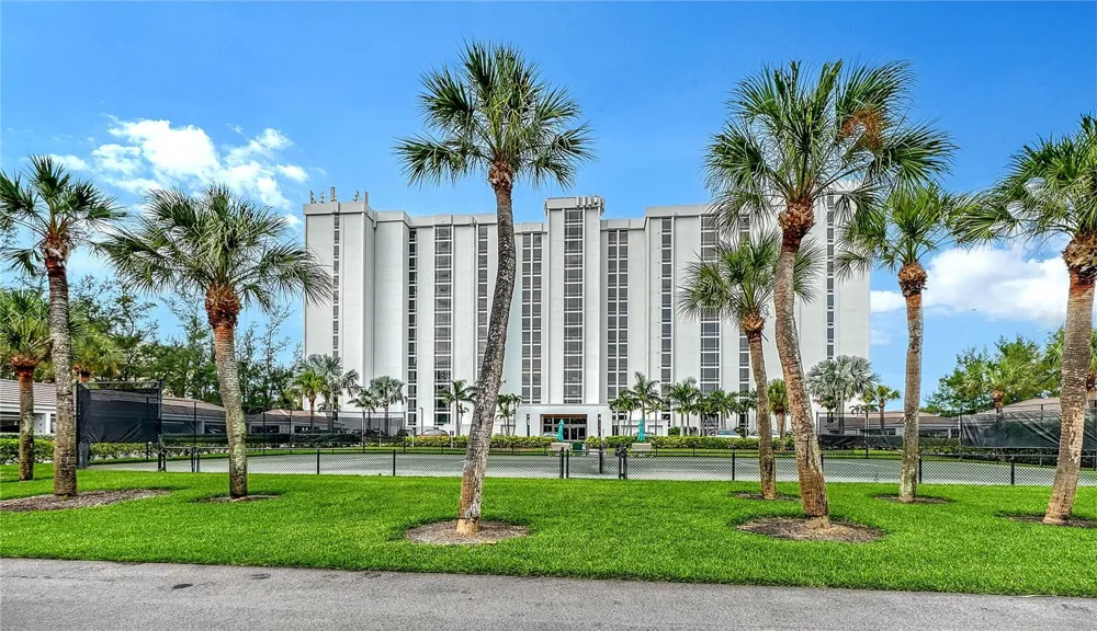 2425 GULF OF MEXICO DRIVE #3A Longboat Key, FL 34228