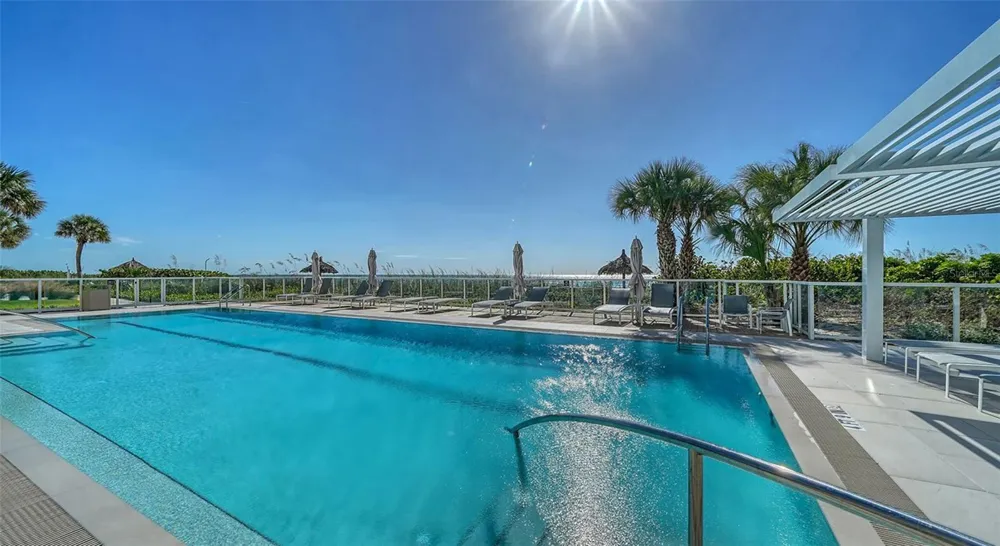 2425 GULF OF MEXICO DRIVE #3A Longboat Key, FL 34228