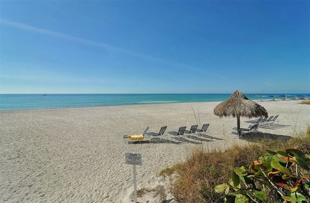 2425 GULF OF MEXICO DRIVE #3A Longboat Key, FL 34228