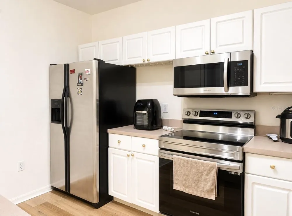 5572 METROWEST BLVD #203 Orlando, FL 32811