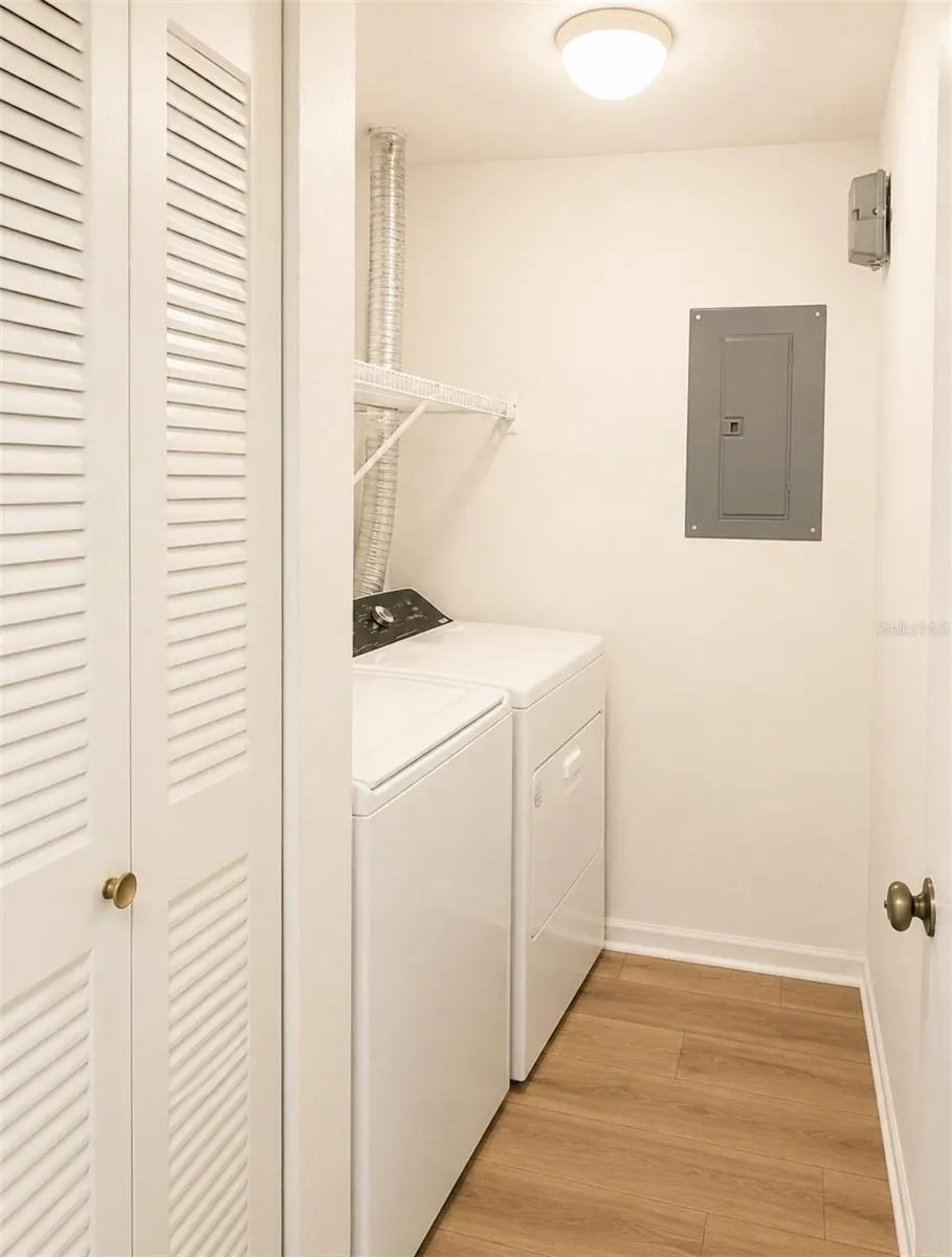 5572 METROWEST BLVD #203 Orlando, FL 32811