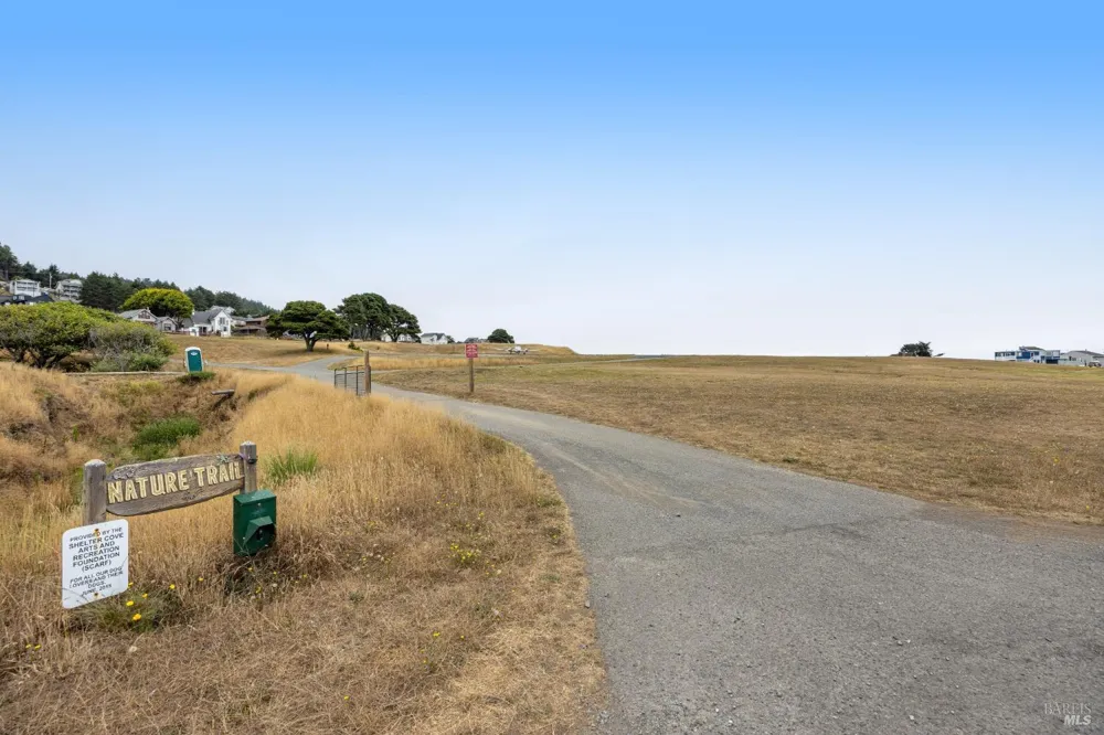 240 Wave Drive Shelter Cove, CA 95589