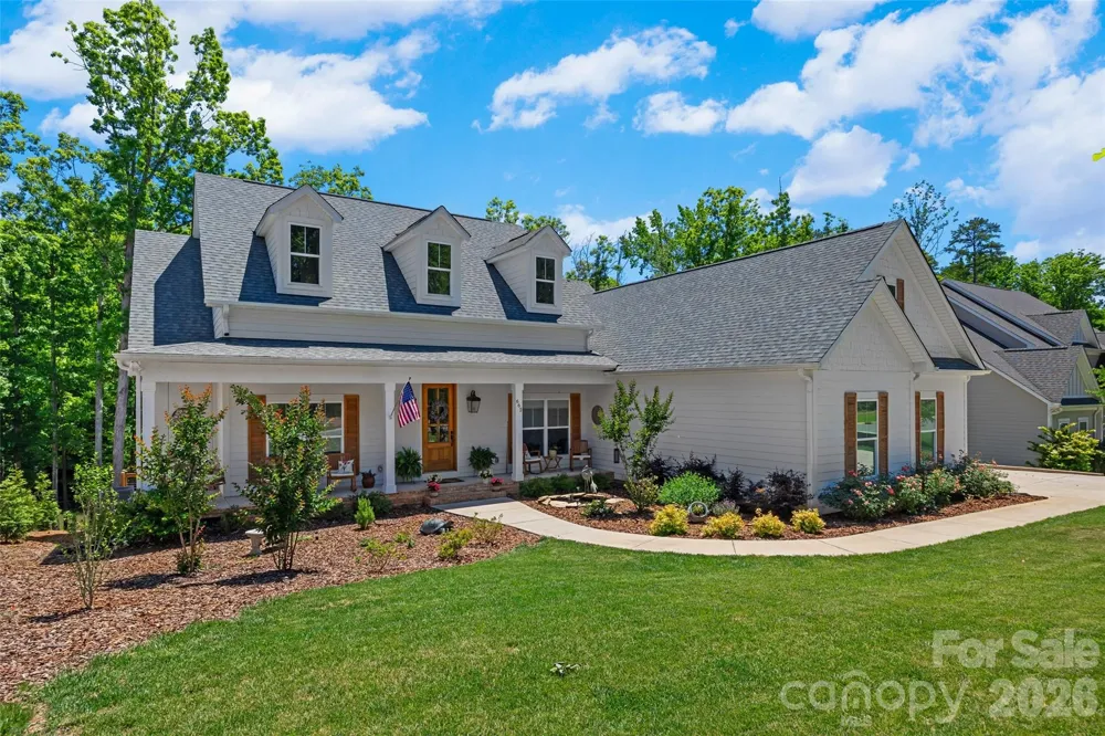 662 Sandbar Point Lake Wylie, SC 29710