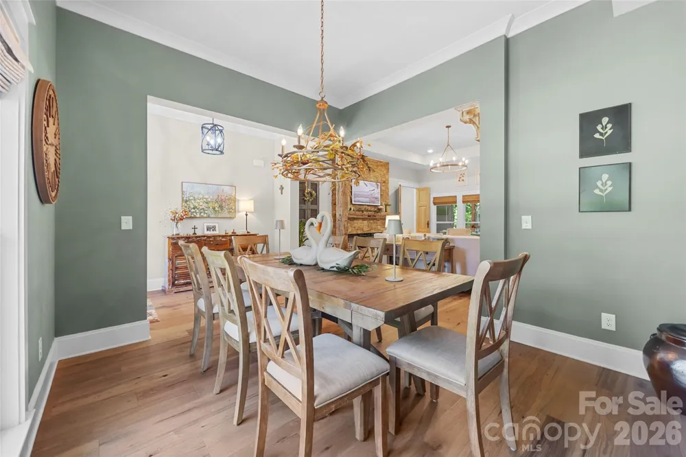 662 Sandbar Point Lake Wylie, SC 29710