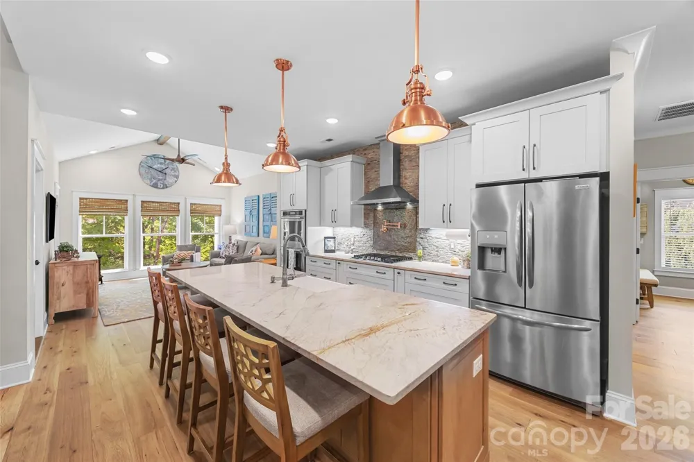 662 Sandbar Point Lake Wylie, SC 29710