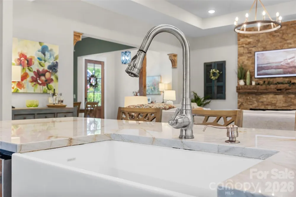 662 Sandbar Point Lake Wylie, SC 29710