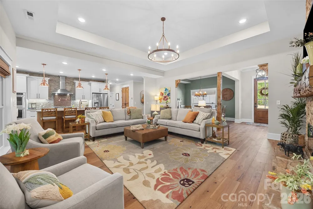 662 Sandbar Point Lake Wylie, SC 29710