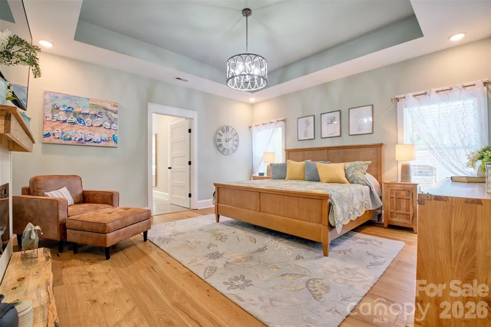 662 Sandbar Point Lake Wylie, SC 29710