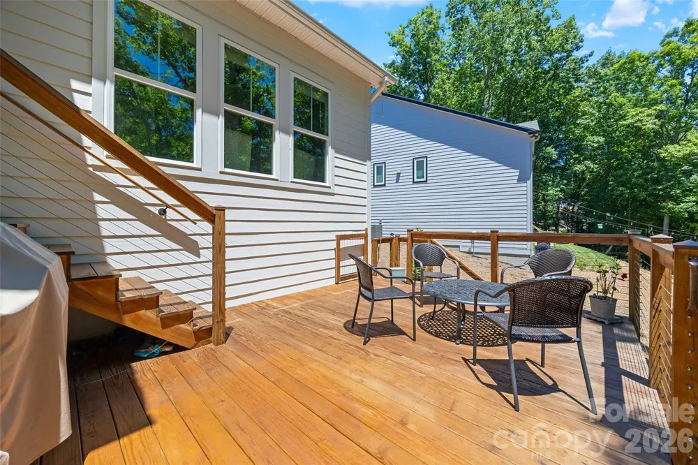 662 Sandbar Point Lake Wylie, SC 29710