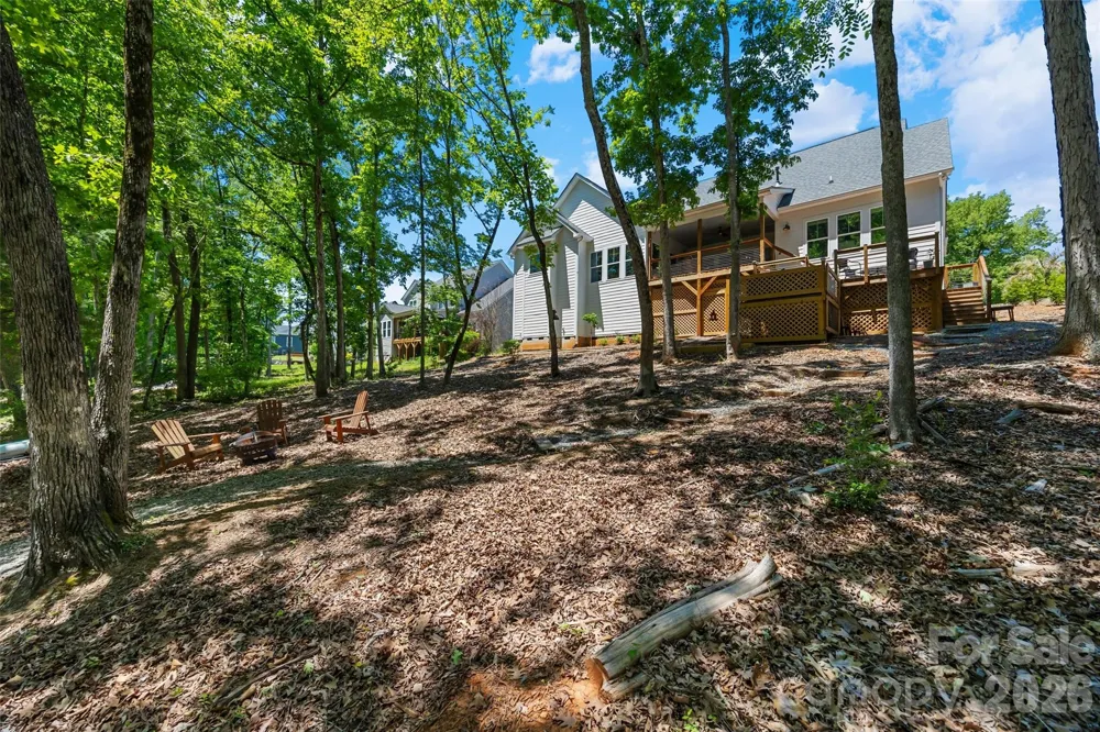 662 Sandbar Point Lake Wylie, SC 29710