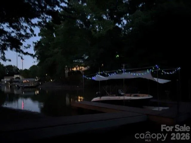 662 Sandbar Point Lake Wylie, SC 29710
