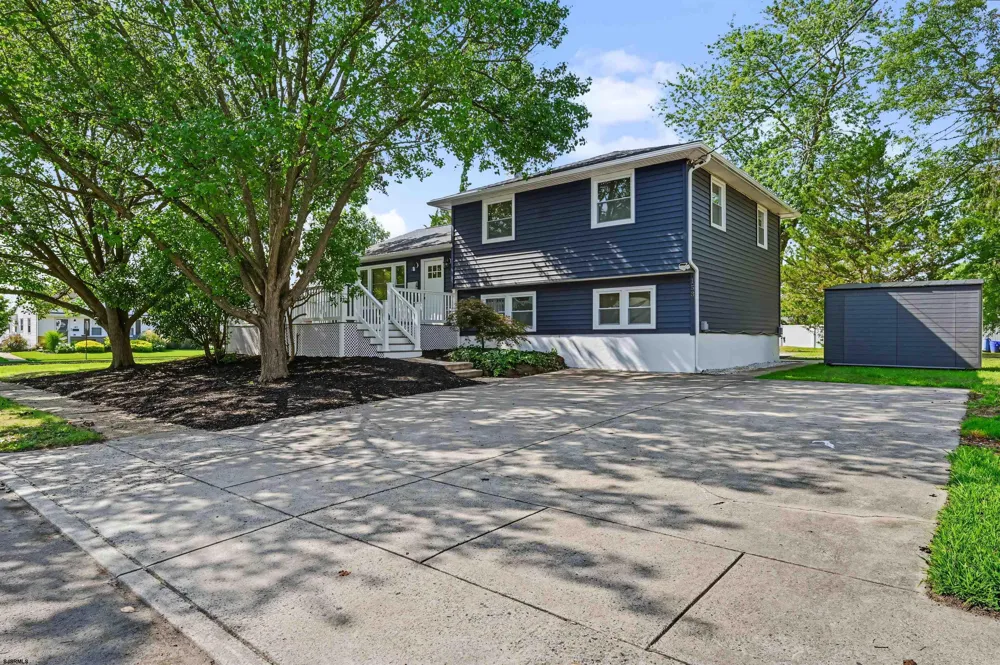 153 Bala Dr Somers Point, NJ 08244