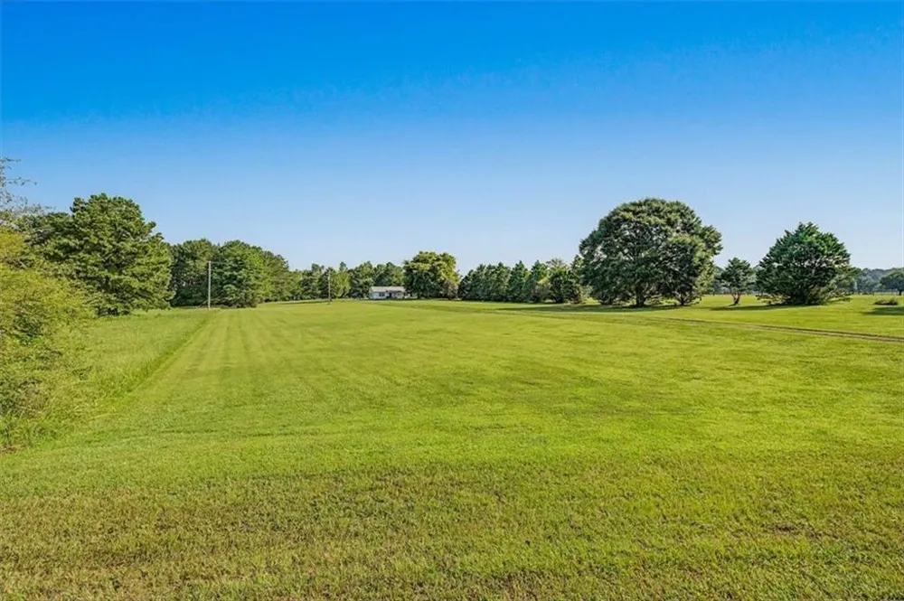 1895 County Road 78 Centre, AL 35960
