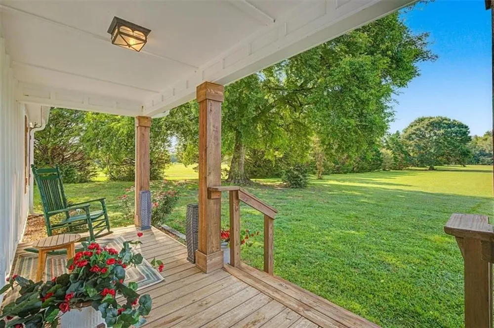 1895 County Road 78 Centre, AL 35960
