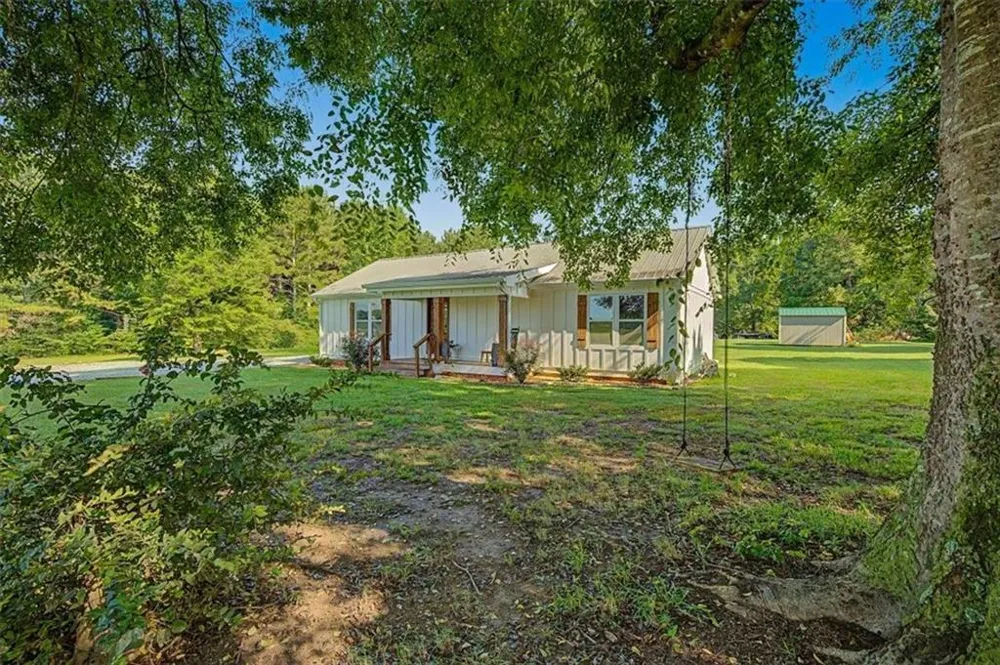 1895 County Road 78 Centre, AL 35960