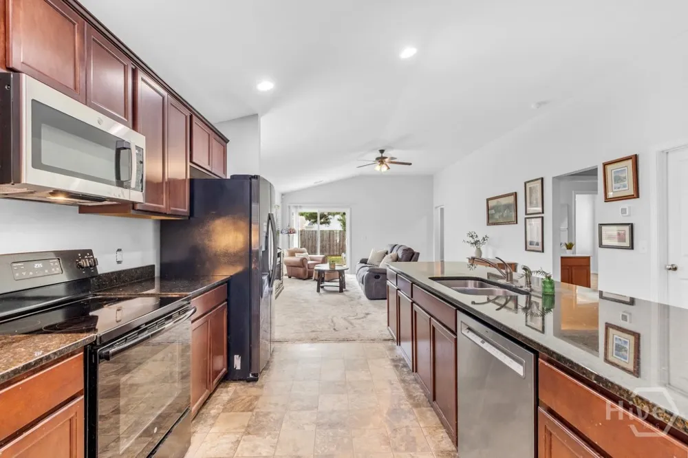 14 Blackberry Circle Guyton, GA 31312