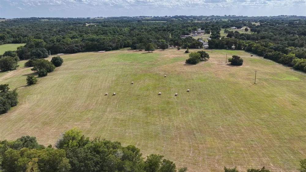 4410 Clay Creek Road Brenham, TX 77833