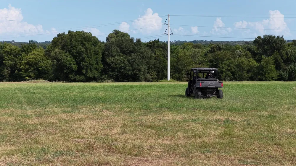4410 Clay Creek Road Brenham, TX 77833