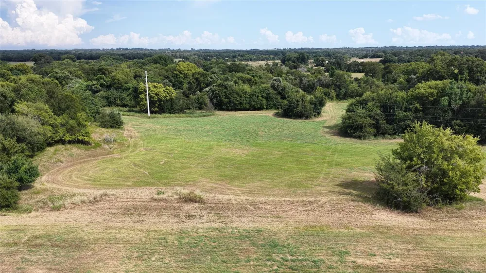 4410 Clay Creek Road Brenham, TX 77833