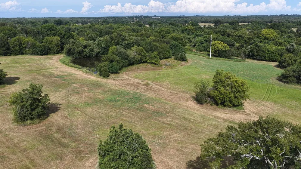 4410 Clay Creek Road Brenham, TX 77833