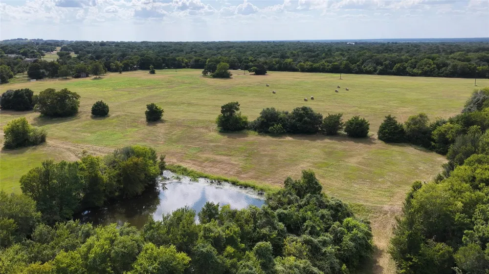 4410 Clay Creek Road Brenham, TX 77833