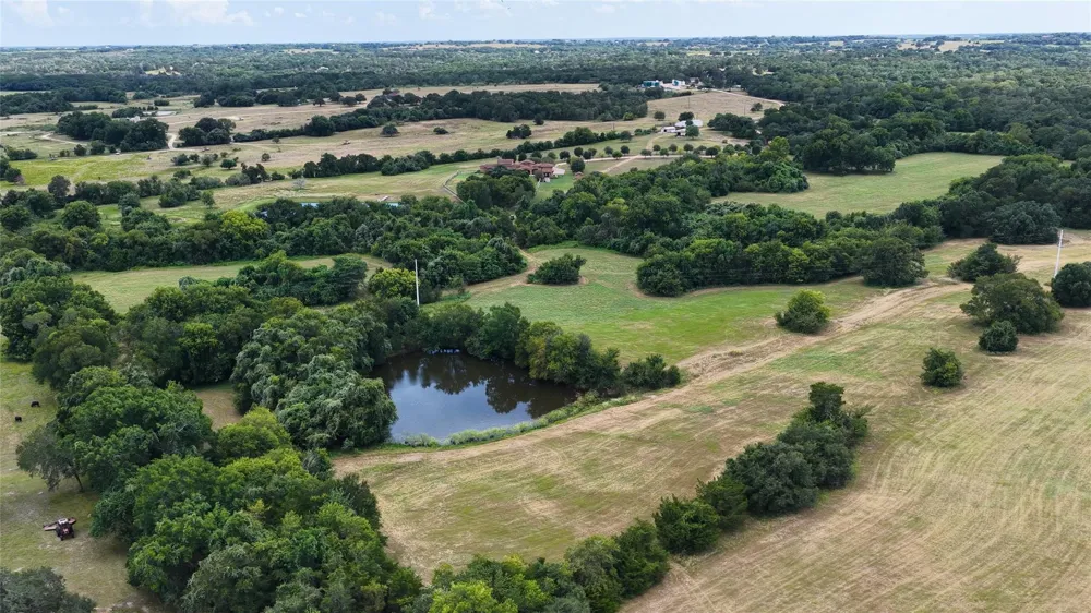 4410 Clay Creek Road Brenham, TX 77833
