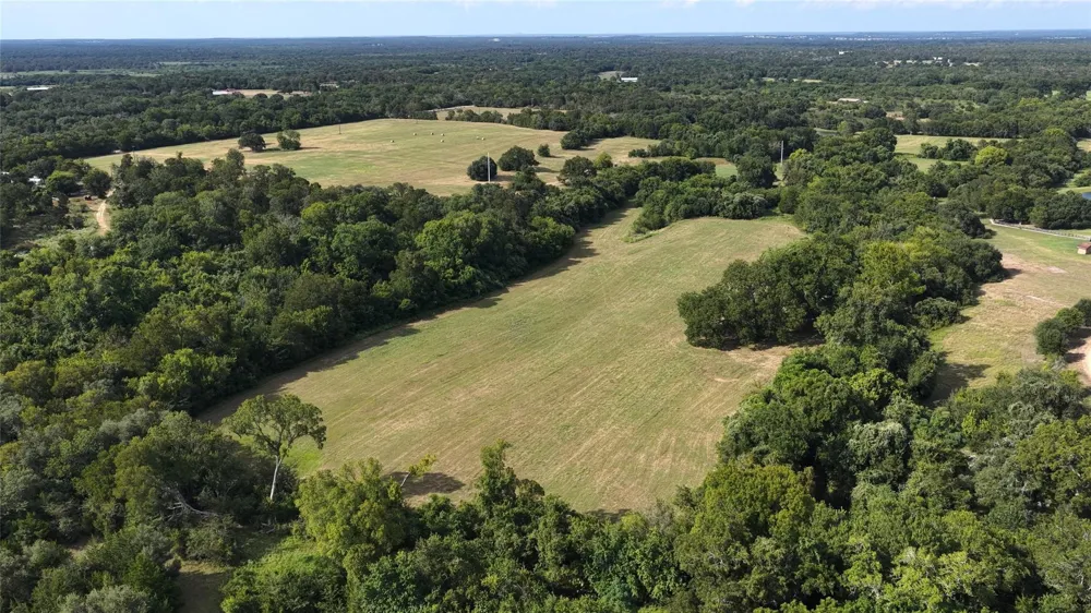 4410 Clay Creek Road Brenham, TX 77833