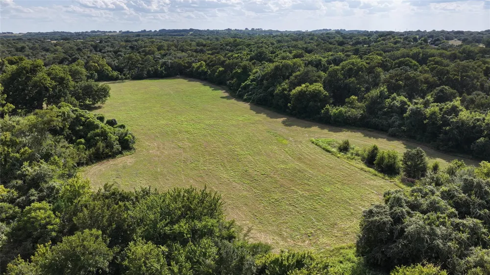 4410 Clay Creek Road Brenham, TX 77833