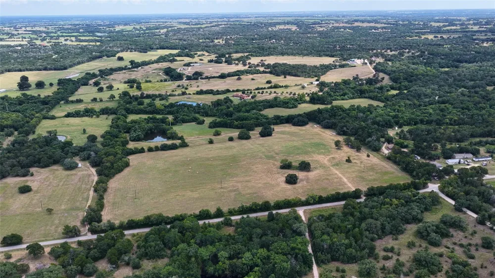 4410 Clay Creek Road Brenham, TX 77833