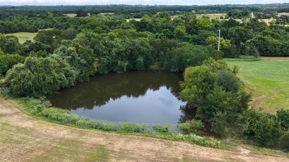 4410 Clay Creek Road Brenham, TX 77833