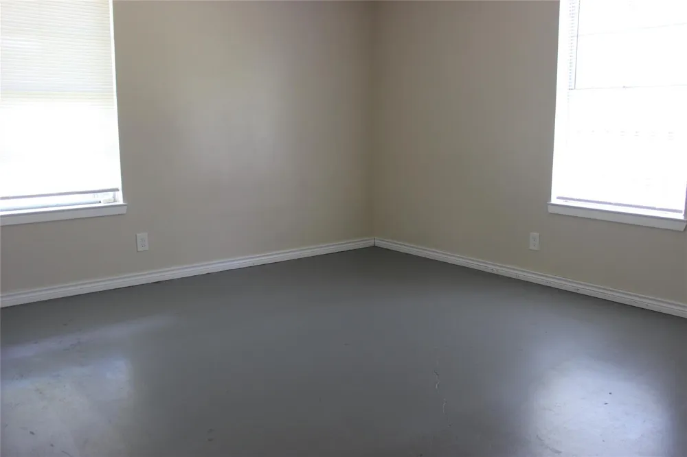 300 E Austin Avenue Palacios, TX 77465