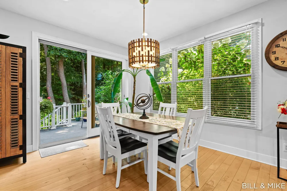 6540 Old Singapore Trail Saugatuck, MI 49453