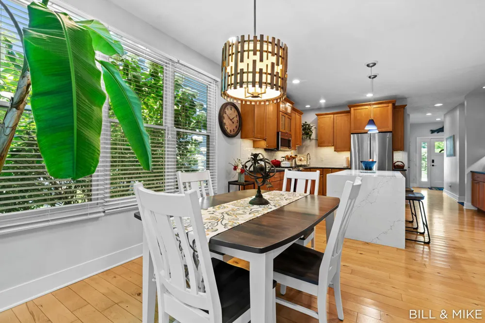 6540 Old Singapore Trail Saugatuck, MI 49453