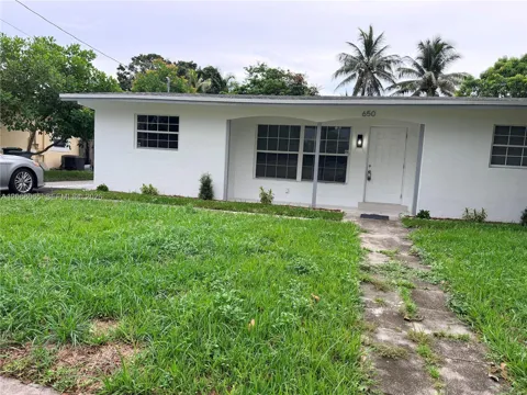 650 SW 55th Ave