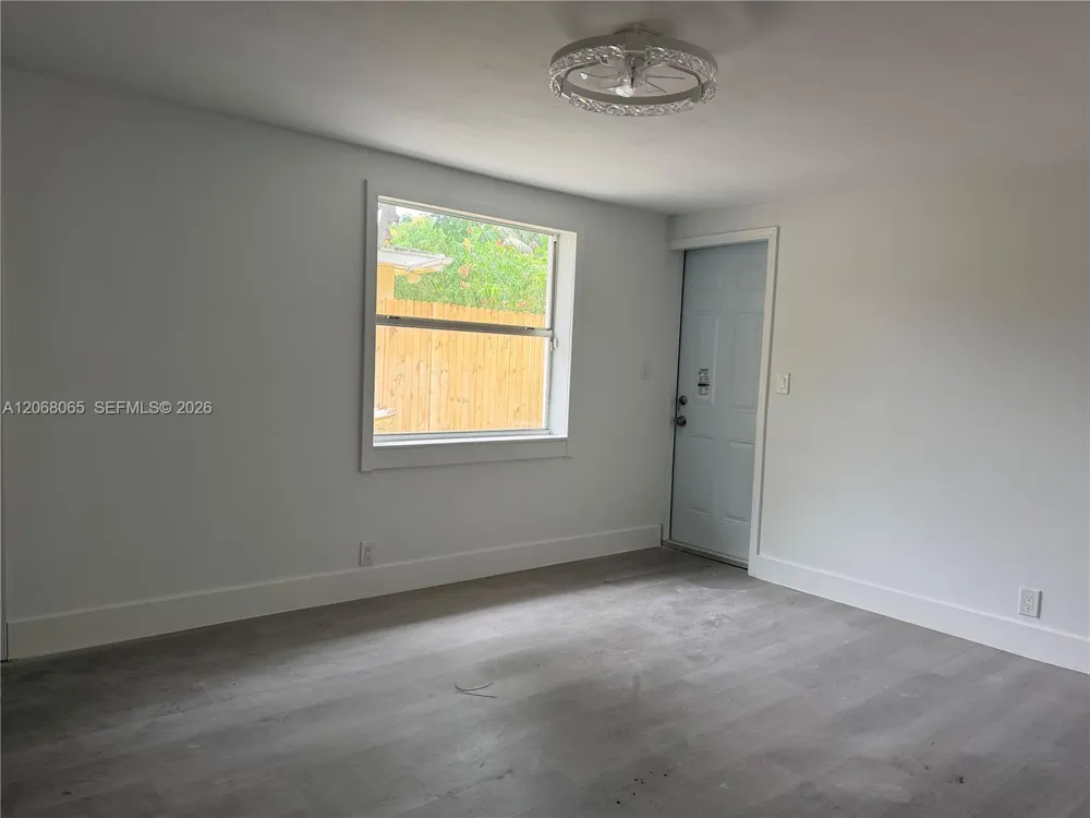 650 SW 55th Ave Margate, FL 33068