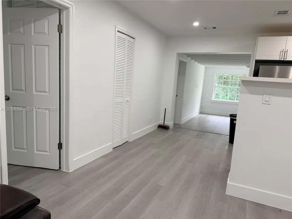 650 SW 55th Ave Margate, FL 33068