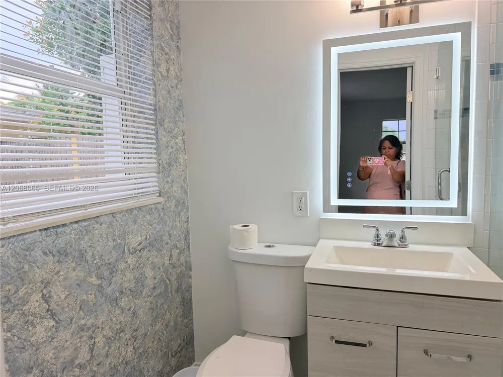 650 SW 55th Ave Margate, FL 33068