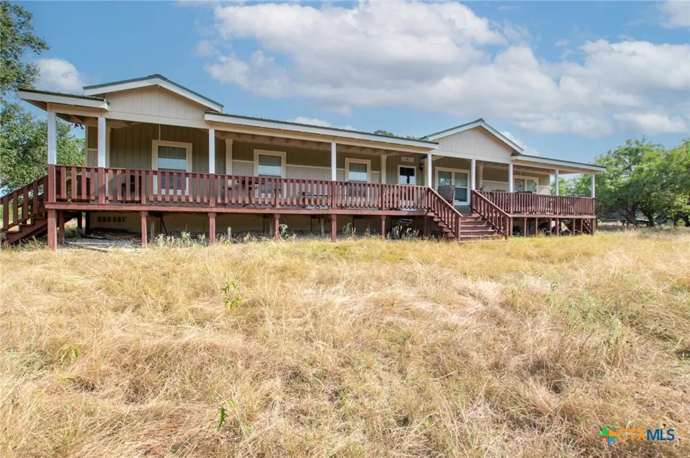 1115 County Road 2732 Lometa, TX 76853