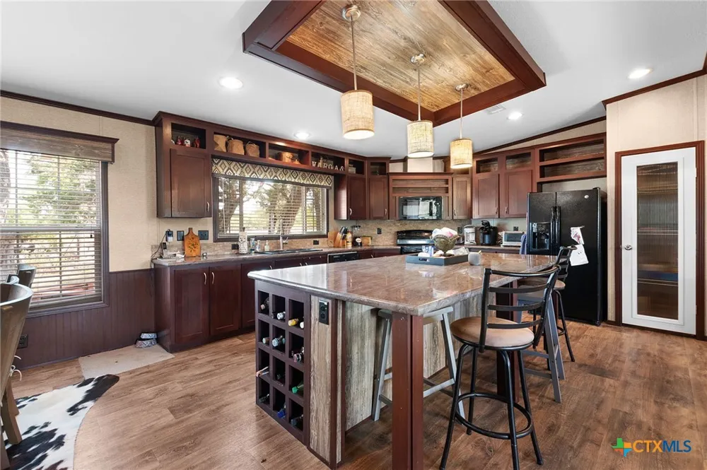 1115 County Road 2732 Lometa, TX 76853