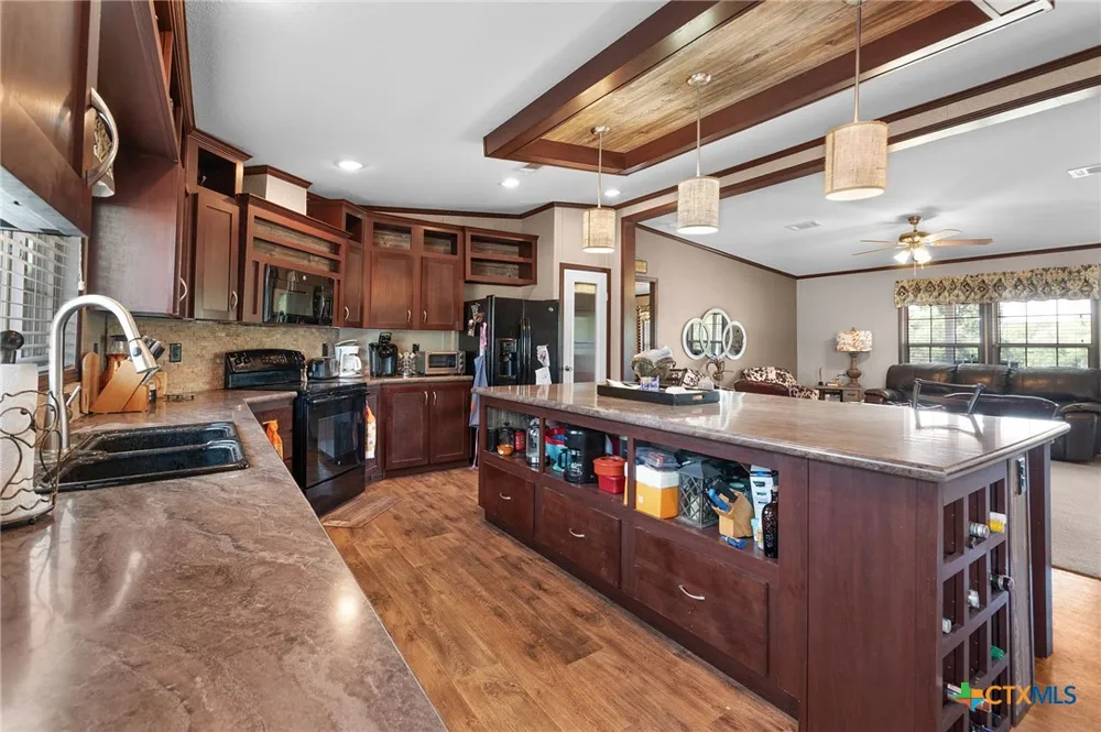 1115 County Road 2732 Lometa, TX 76853