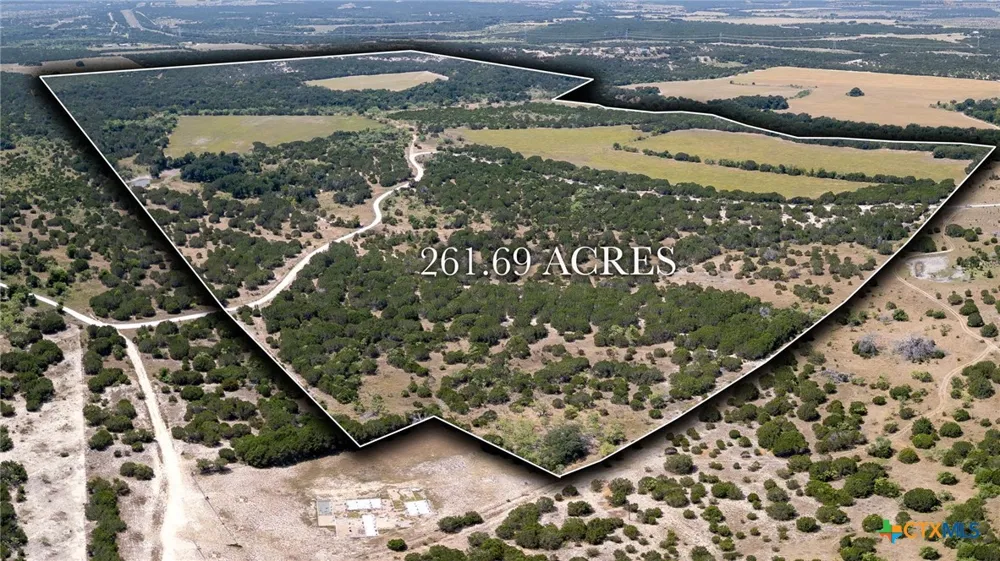 1115 County Road 2732 Lometa, TX 76853