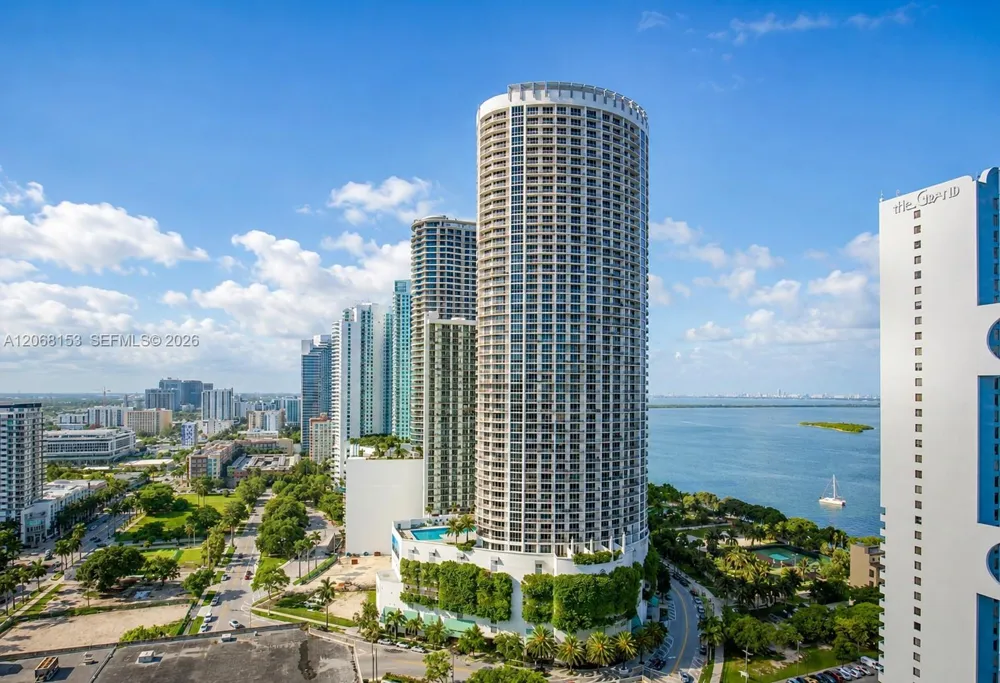 1750 Bayshore Dr #1908 Miami, FL 33132