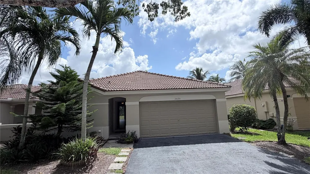 2020 Andromeda Ln #2020 Weston, FL 33327